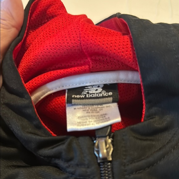 New Balance Black and Red Athletic Jacket 7 - Picture 2 of 2